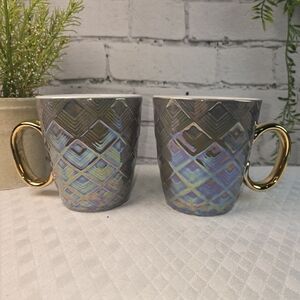 RADIANCE BY TABLETOPS IRIDESCENT GEOMETRIC DESIGN COFFEE MUG SET GOLD HANDLES